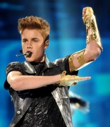 Джастин Бибер (Justin Bieber) Teen Choice Awards, California, 22.07.12 (56xHQ) 06191f204118961