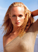 Amber Valletta
