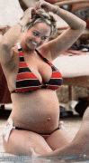 Jennifer Ellison Pregnant in a Bikini