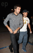 be445955366177.gif