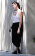 29782e57616960.gif